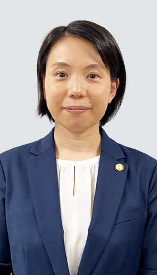 高田　美穂